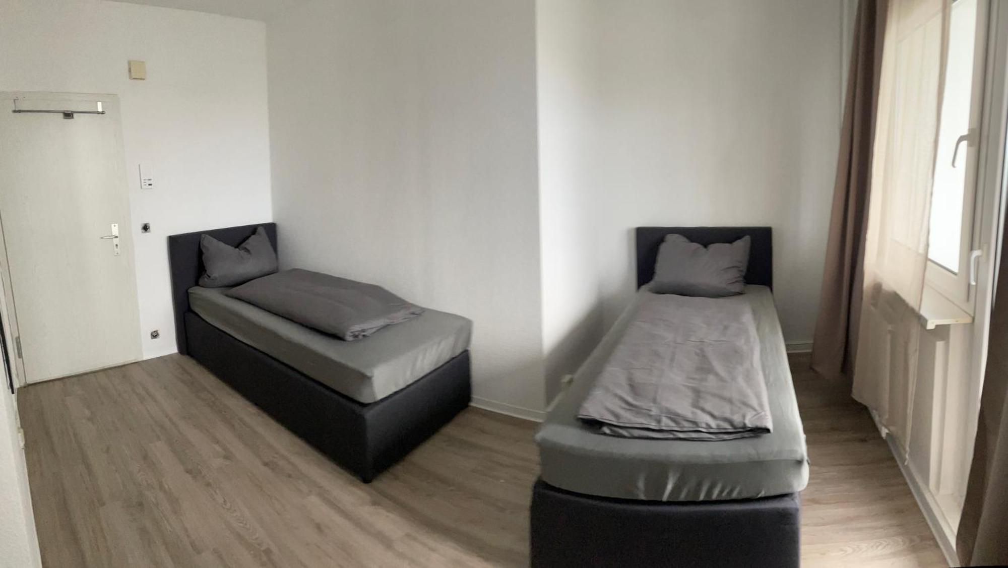 Max Appartements Neubrandenburg Exterior photo