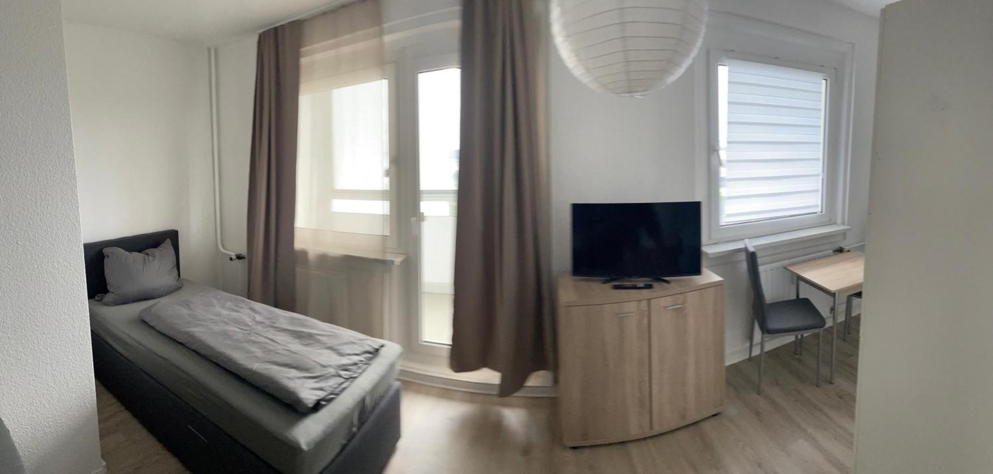 Max Appartements Neubrandenburg Exterior photo
